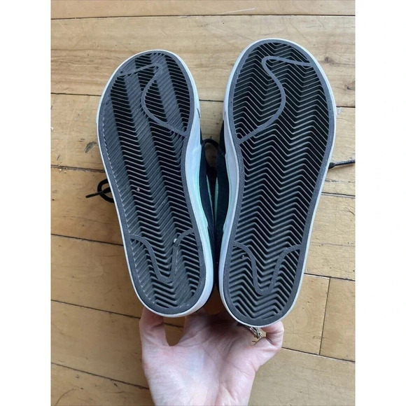 Nike Stefan Janoski GS Black White Youth Size 5Y 525104-035 - Picture 4 of 6